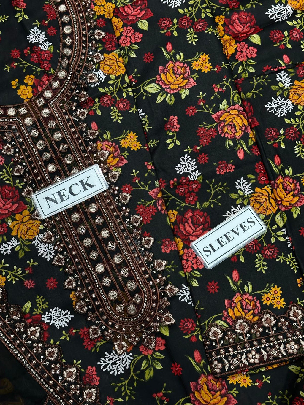 Maria B Digital Printed Lawn 3 Piece Suit with Embroidered Neck & Chiffon Dupatta | Sheikhani Clothing